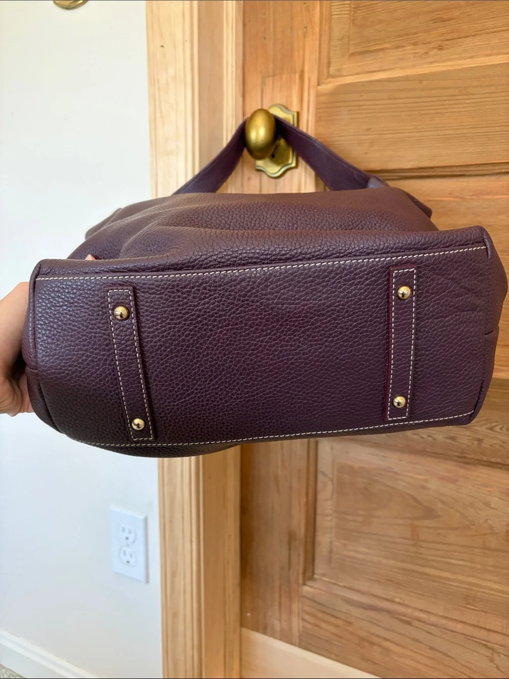 Dooney & Bourke Pebble Logo Lock Large Sac - Plum Wine |